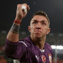 Fernando Muslera yeni takımını açıkladı: Çok heyecanlıyım