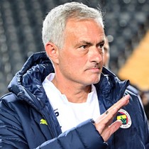 Mourinho transfer mesaisinde! Dünya yıldızlarıyla bizzat görüştü