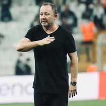 Sergen Yalçın'a sürpriz talip! İngilizler devreye girdi