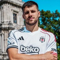 Jurasek'in maliyeti belli oldu! 8 milyon euroluk madde
