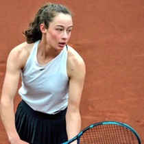 Zeynep Sönmez, Wimbledon'da tarih yazdı! 75 yıl sonra bir ilk