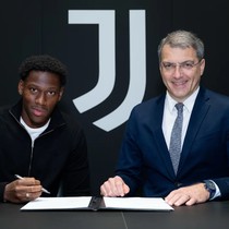 Juventus, Jonathan David'i açıkladı