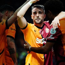 Galatasaray'da Yunus Akgün krizi! Yedi aydır imza atmadı nedeni ortaya çıktı