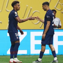 PSG iki kırmızı gördü, iki golle yarı finale yükseldi