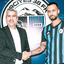 Muhammed Enes Erciyes 38 FK'ya imzayı attı