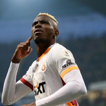 Victor Osimhen Galatasaray'a transfer olacak mı? Osimhen kimdir? Kaç yaşında? Nereli?
