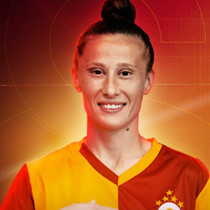 Galatasaray'da Ebru Topçu imzayı attı