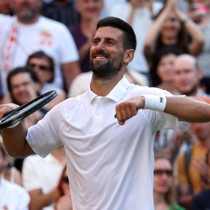 Jannik Sinner ve Novak Djokovic, Wimbledon'da yarı finale çıktı