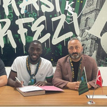 Kocaelispor, yeni sol beki Fransa'dan getirdi