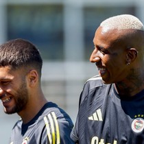 Anderson Talisca hazırlık maçında sakatlandı