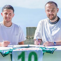 Konyaspor Enis Bardhi'yi kadrosuna kattı