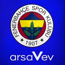 Fenerbahçe'de 17 futbolcu imzayı attı