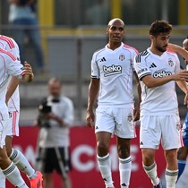 Hazırlık maçında Beşiktaşlı futbolcuları çılgına çeviren olay