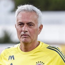 Mourinho'dan yeni transfer Jhon Duran'a tepki: Saygısızlık!