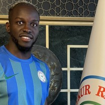Ali Sowe 3 yıl daha Çaykur Rizespor'da