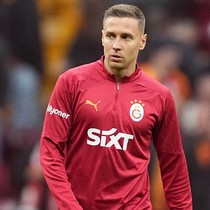 Galatasaray'da Frankowski ile ayrılık yakın! Menajeri İstanbul'a geldi