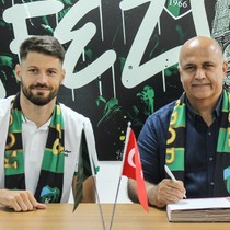 Kocaelispor, Hırvat golcü Bruno Petkovic ile sözleşme imzaladı