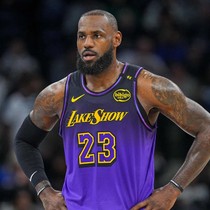 LeBron James için çıkan takas iddialarına yanıt!