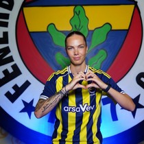 Galatasaray'da oynamıştı Fenerbahçe'ye dahil oldu