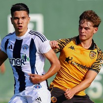 Hull City Kasımpaşa'yı tek golle geçti