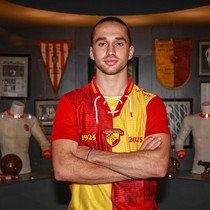 Göztepe'nin yeni transferi Arda Okan Kurtulan, kampı değerlendirdi