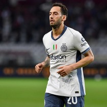 İşte Fenerbahçe'nin Hakan Çalhanoğlu için yaptığı teklif!