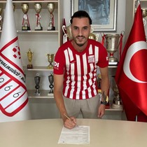 Ayvalıkgücü Belediyespor Furkan Kozhan ile anlaştı