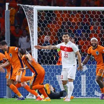 Şenol Güneş'e 6 atan kadronun sağ bekiydi! Şimdi Beşiktaş'a...