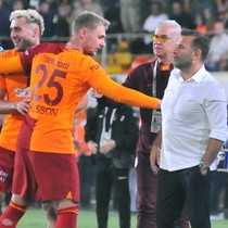 Dün Okan Buruk gidecek demişti! Göztepe teklif yapmaya geldi