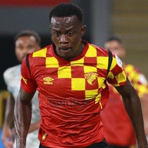 Göztepe'de Dennis'e teklif yağıyor