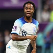 Chelsea Raheem Sterling ile yolları ayırmak istiyor