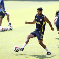 Fenerbahçe, yeni sezon hazırlıklarına devam etti