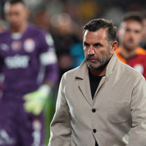 Okan Buruk'u bekleyen tehlike! Barış Alper ile çözecek