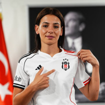 Beşiktaş 6 futbolcuyu transfer etti