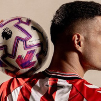 İsviçreli futbolcu Granit Xhaka, Sunderland'e transfer oldu