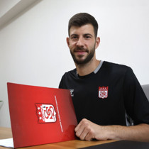 Sivasspor kalesini sağlama aldı