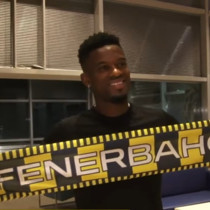 Fenerbahçe'den sürpriz sağ bek transferi! İstanbul'a geldi