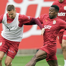 Frankowski'nin ardından Galatasaray'a Cuesta'dan dev müjde! İşte kasaya girecek rakam