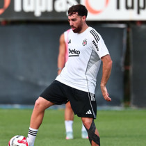 Beşiktaş'ın St. Patrick's maçı hazırlıkları başladı