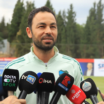 Selçuk İnan: En az 1 stoper, 1 orta saha istiyoruz