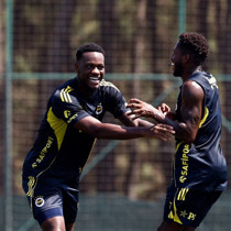 Fenerbahçe'de Feyenoord maçı hazırlıkları devam etti
