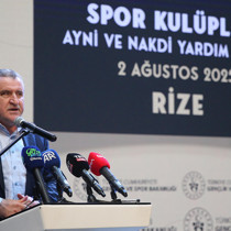 Gençlik ve Spor Bakanı Bak, Amatör Spor Kulüpleri Ödül Törenine katıldı
