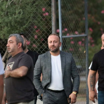Altay SK'yı sahipsiz bırakmayan Sinan Kanlı kolları sıvadı
