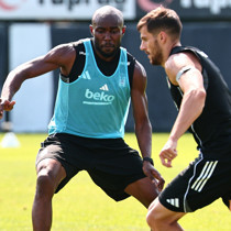 Beşiktaş, St. Patrick's maçının hazırlıklarını sürdürdü