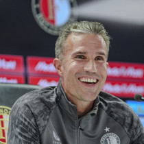 Robin van Persie: Fenerbahçe'deki en güzel anılarımdan biri Galatasaray'a gol atmaktı