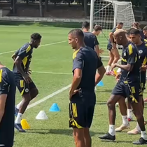 Fenerbahçe'de hazırlıklar sürüyor