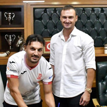 Balıkesirspor'ta transfer! 1 yıllık sözleşme imzaladı