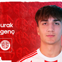 Antalyaspor Burak İngenç'in Novi Pazar'a kiraladığını açıkladı
