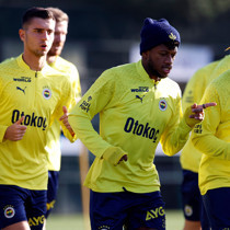 Fenerbahçe ayrıldığı resmen açıkladı