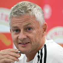 Solskjaer: Ndidi için Nistelrooy'la görüştüm